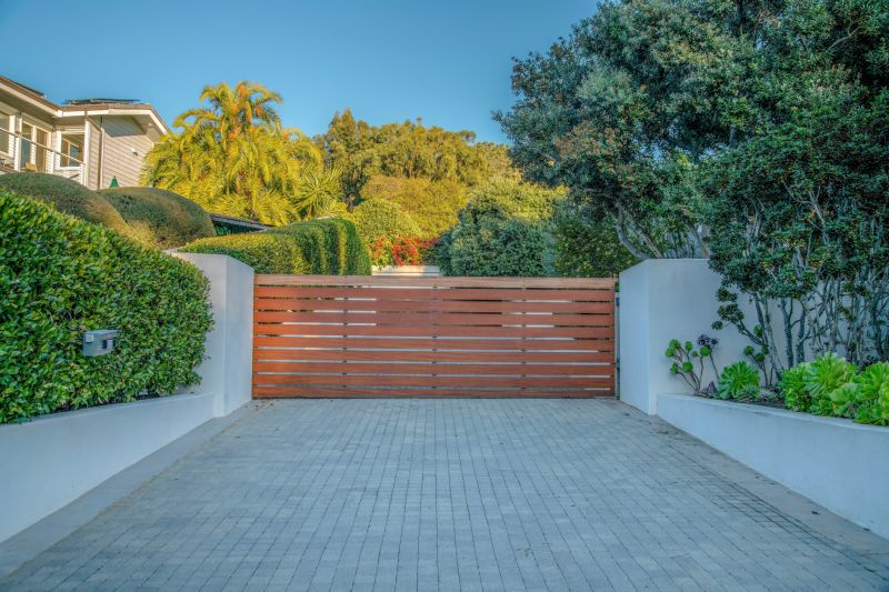 Modern Wooden Driveway Gate
